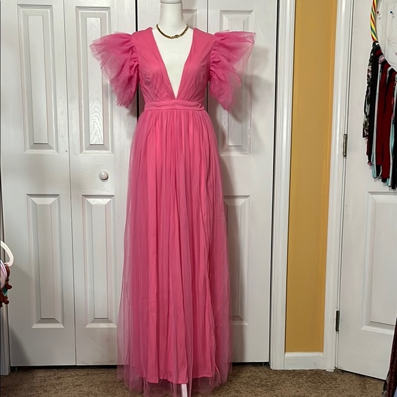 Dressalisa Dresses & Skirts - NWOT Pink Ruffled Tiered Maxi Gown with Plunge Neckline